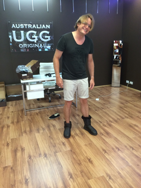 "AUSTRALIAN UGG ORIGINAL" Sydney Factory Outlet "AUSTRALIAN UGG ORIGINAL" Sydney Factory Outlet